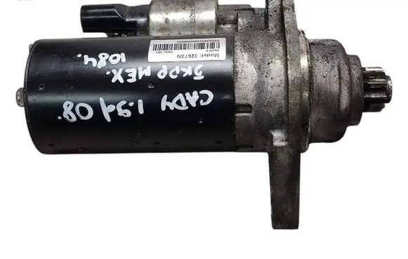 Volkswagen Caddy Starter motor 32673N