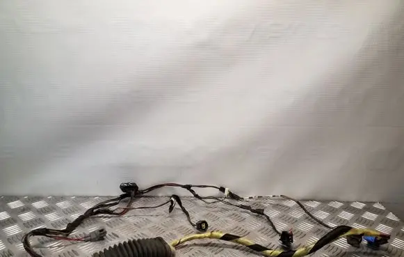 Jeep Cherokee III KJ Rear door wiring loom 56050511AB