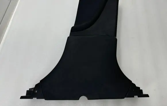 Tesla Model S (B) pillar trim (bottom) 102077000C