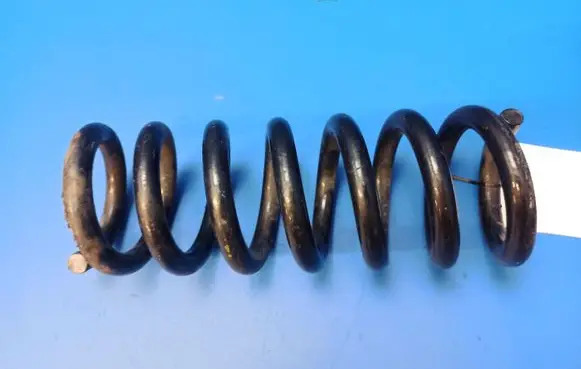 Mercedes-Benz C W204 Rear coil spring