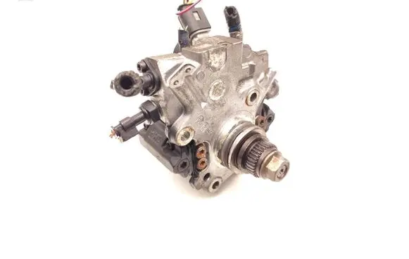Mercedes-Benz C W204 Fuel injection high pressure pump A6510701201 28297640