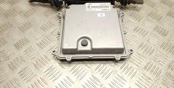 Honda CR-V Engine control unit/module 0281019232 37820RFWG05 1039S54959