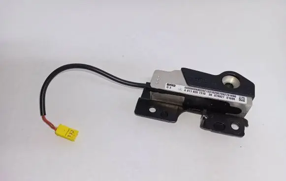 Mercedes-Benz GL X164 Seat pressure sensor A0118207310 0118207310 A0008221140