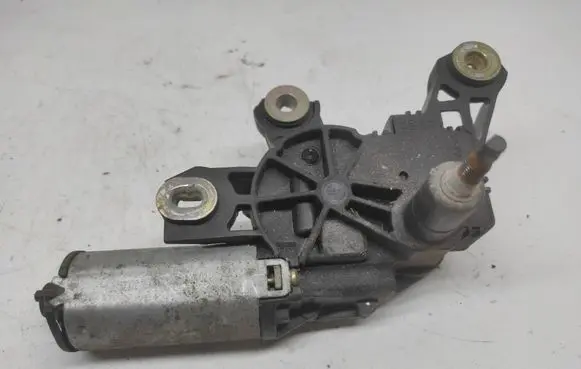 Audi A6 S6 C5 4B Rear window wiper mechanism 