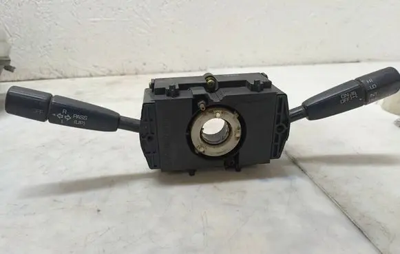 Mitsubishi Canter Wiper turn signal indicator stalk/switch 16011 14808 NLES