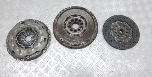 Volvo S40 Clutch set kit 30681137 30783019