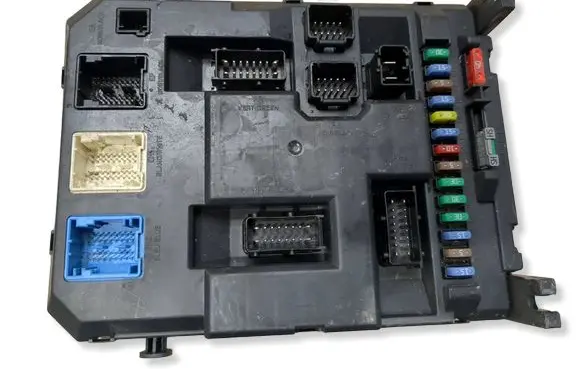 Citroen DS3 Fuse module 9666952280 PRT0678001 22661F01