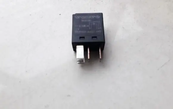 Volvo S60 Other relay V23074 9441161