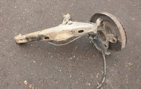 Volkswagen Transporter - Caravelle T5 Rear wheel hub 7H0501413D