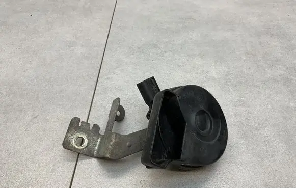 Volkswagen Sharan Horn signal 7N09511820