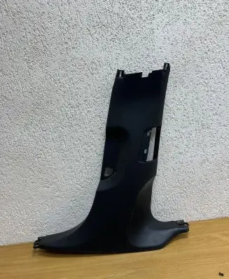 Porsche Panamera (970) (B) pillar trim (top) 970555184 D8813