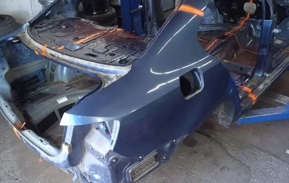 Volkswagen Jetta VI Rear quarter panel