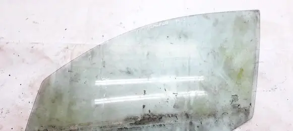 Nissan Almera N16 Front door window glass four-door