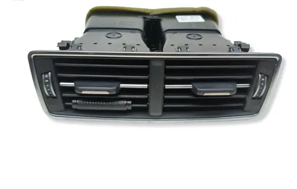 Audi Q7 4M Rear air vent grill 09240005 4M0819203C 0985100001