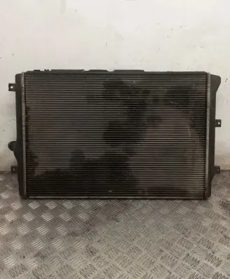 Audi A3 S3 8P Coolant radiator 1K0121251N
