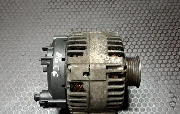 Audi A6 S6 C6 4F Generator/alternator 059903023A 2542892A 405113135