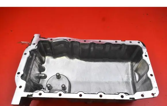Skoda Fabia Mk1 (6Y) Oil sump 