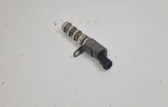 Nissan Qashqai Camshaft vanos timing valve 237962295R 5G15GG20