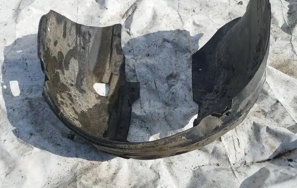 Mini One - Cooper R50 - 53 Front wheel arch liner splash guards