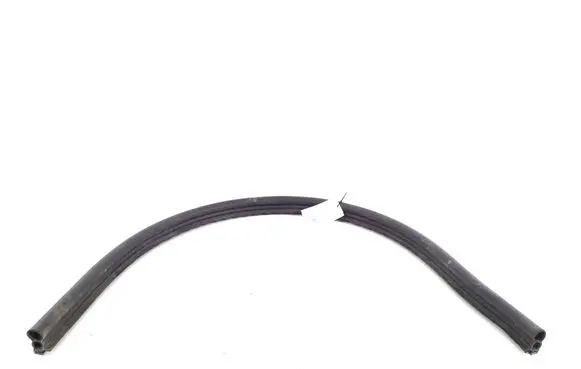 Porsche Cayenne (9Y0 9Y3) Engine compartment rubber 4M0823723