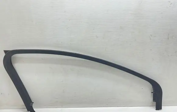 Ford Mondeo MK V Other front door trim element DS73F201A19A R7WM5