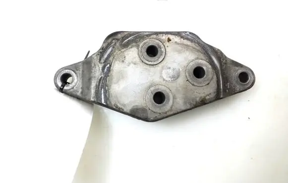 Mercedes-Benz S W221 Engine mounting bracket A2752230910