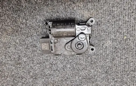 Cupra Born Air flap motor/actuator 5WA907511B