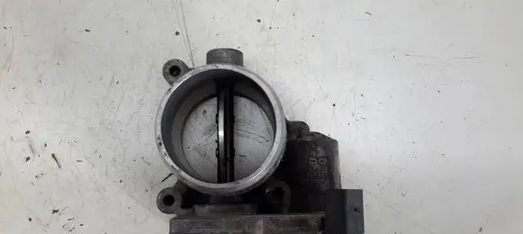 Audi A8 S8 D3 4E Throttle valve 4E0145950