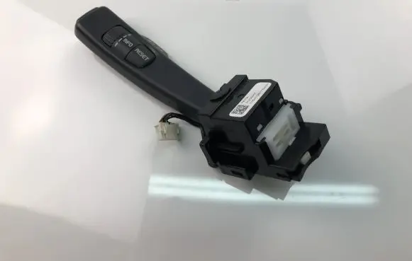 Volvo V60 Indicator stalk 31334647