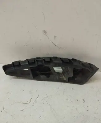 Volkswagen Jetta VI Front bumper mounting bracket 5C6807183A 1620219