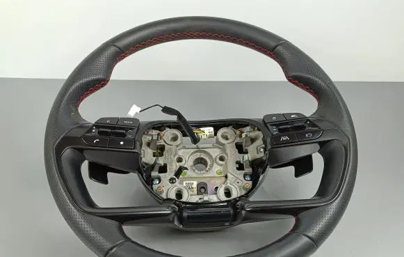 Hyundai Tucson IV NX4 Steering wheel