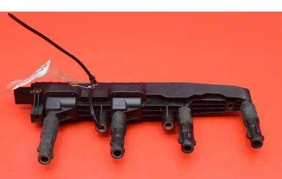 Mercedes-Benz Vaneo W414 High voltage ignition coil 0221503033