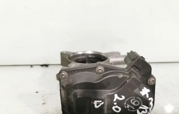 Opel Astra J Throttle body valve 55564164
