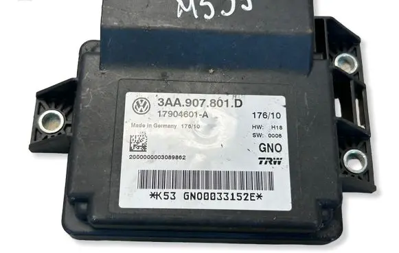 Volkswagen Tiguan Hand brake control module 17904601A 3AA907801D