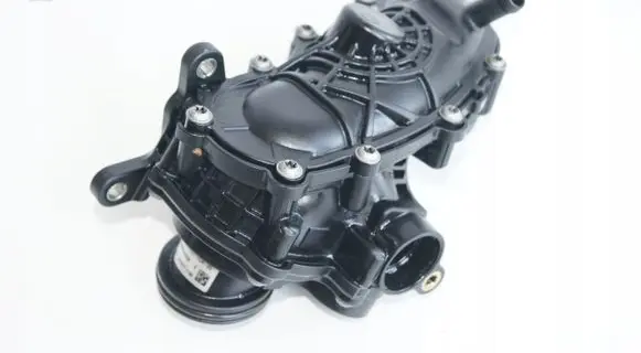 Volkswagen Touareg III Thermostat/thermostat housing 059121111CA