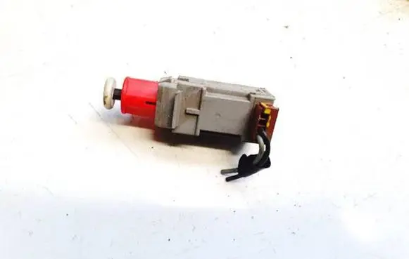 Toyota Auris 150 Brake pedal sensor switch 09185907 8658451010