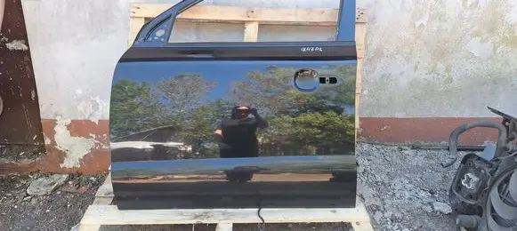 Hyundai Tucson JM Front door