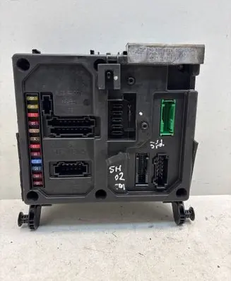 Volkswagen Sharan Fuse module S110730200F 602118616 7M3962258L