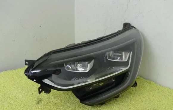 Renault Megane IV Headlight/headlamp 260601093R