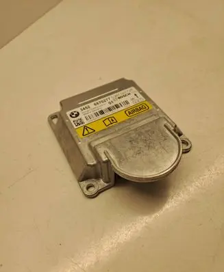 BMW X5 F15 Airbag control unit/module 6870277 0265020725