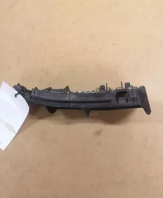 Toyota Corolla Verso AR10 Rear bumper mounting bracket 525630F010
