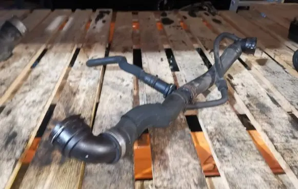 Audi A3 S3 8P Engine coolant pipe/hose 1K0122101HQ
