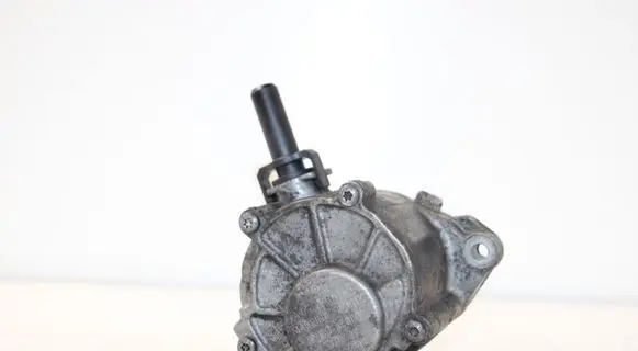 Mercedes-Benz E W212 Vacuum pump A6512300165