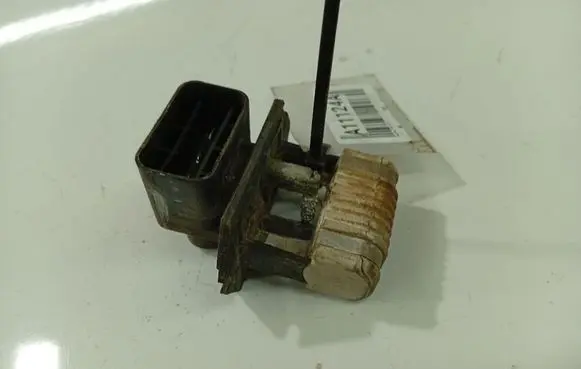 Hyundai i30 Heater blower motor/fan resistor 