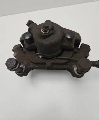 Volkswagen PASSAT B6 Front brake caliper