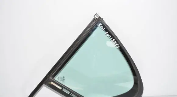 BMW 7 G11 G12 Rear vent window glass 7411607 7373893 7355537