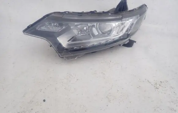 Mitsubishi Outlander Headlight/headlamp