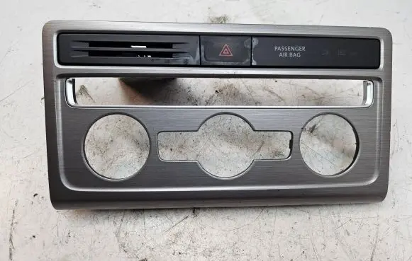 Volkswagen Golf Sportsvan Climate control/heater control trim 510820039