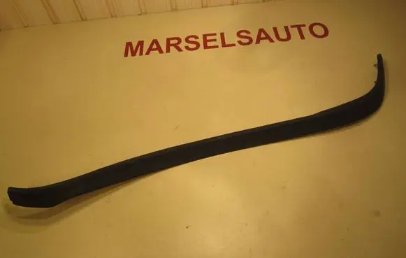 Volkswagen Golf Plus Other rear door trim element 5M0839374D