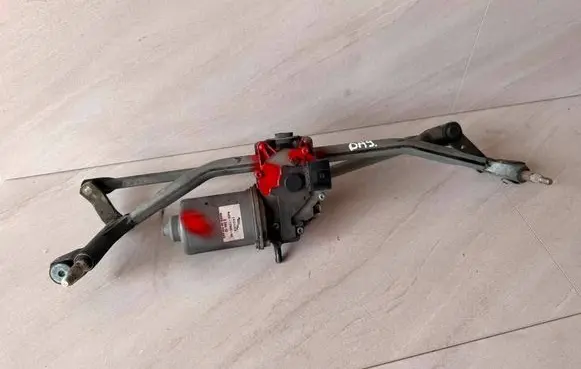 Jaguar XF X250 Front wiper linkage and motor 8X2317500AD
